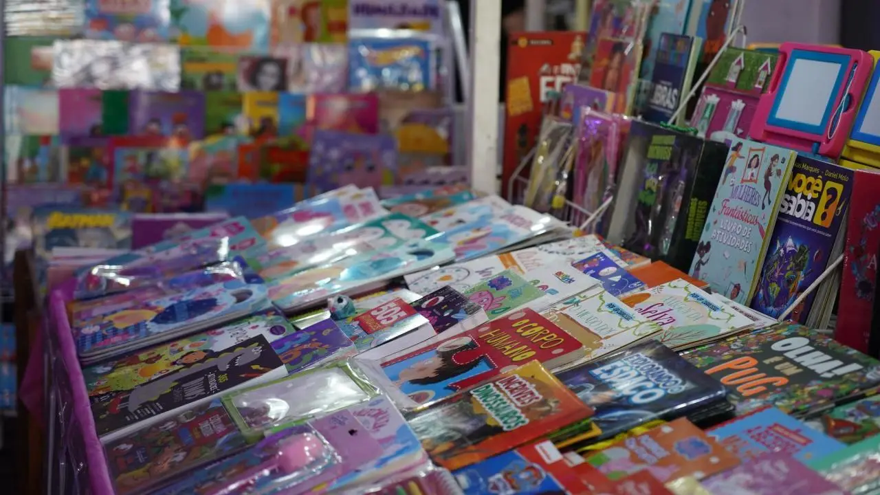 33ª Feira do Livro de Guaíba começa segunda-feira com dois palcos e estrutura inédita; veja a programação