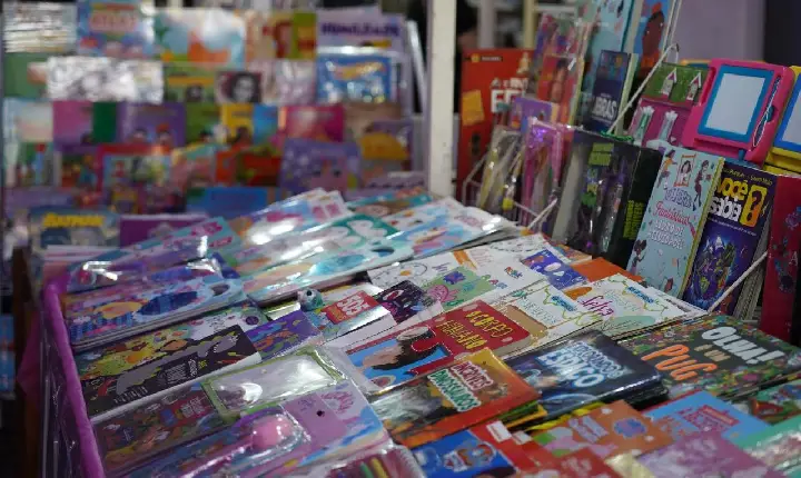 33ª Feira do Livro de Guaíba começa segunda-feira com dois palcos e estrutura inédita; veja a programação