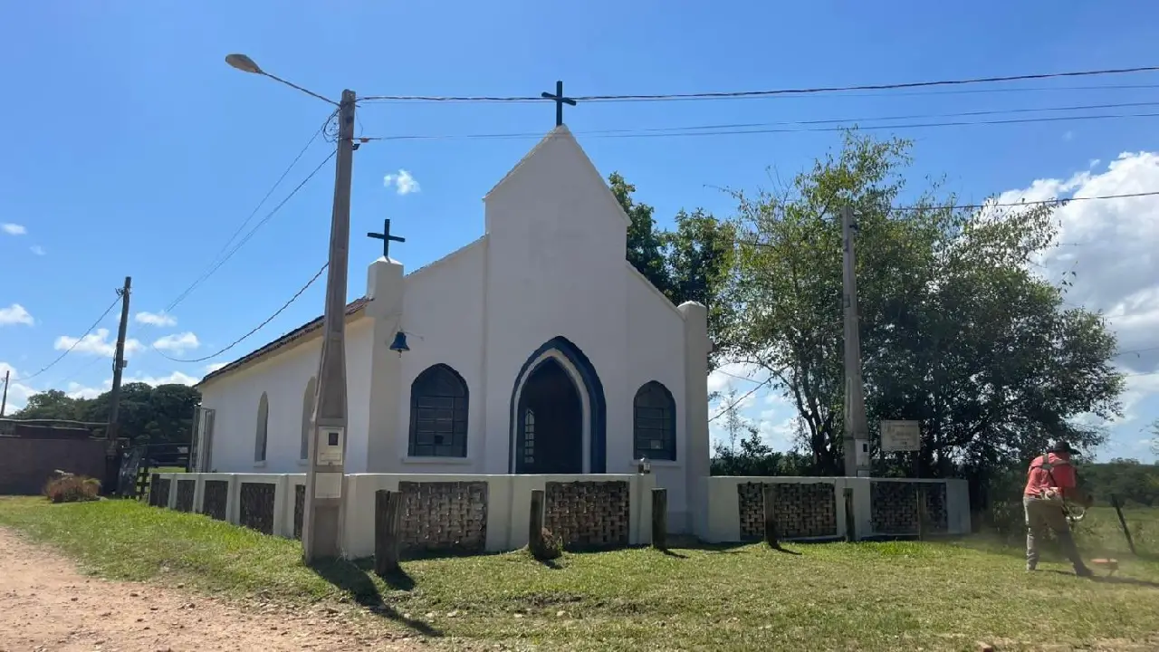 Após anos de abandono, capela histórica do Petim completa 76 anos e volta a receber fiéis neste domingo