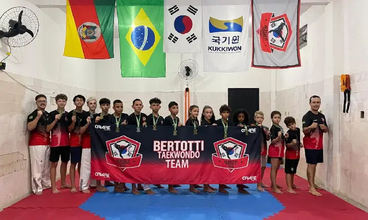 Bertotti Team conquista 15 medalhas na Copa Gaúcha de Taekwondo, em Eldorado do Sul