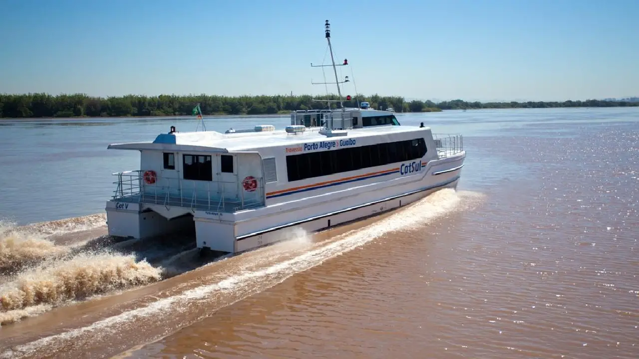 Catamarã entre Guaíba e Porto Alegre passa a aceitar Passe Livre Estudantil