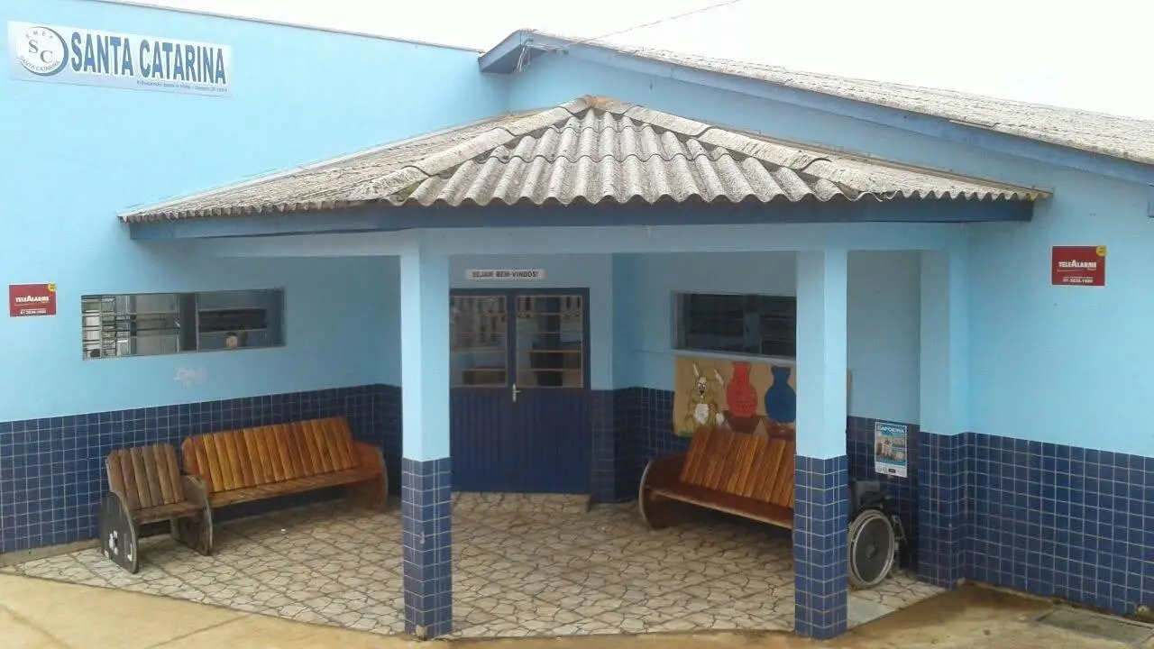 Comunidade do Logradouro protesta contra o fechamento da escola Santa Catarina