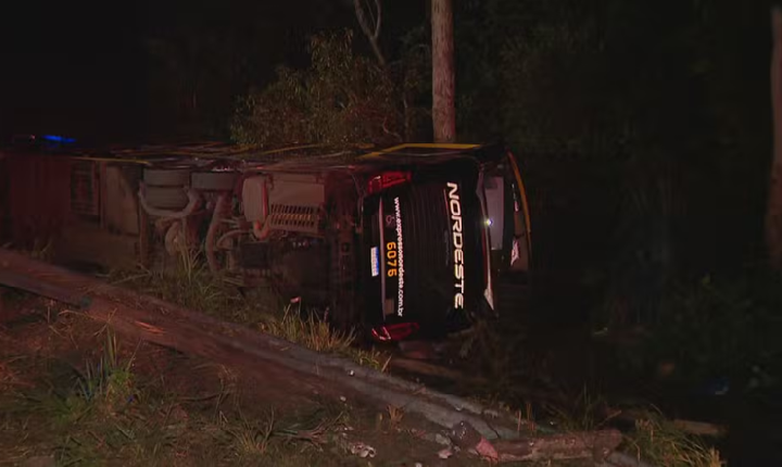 Duas guaibenses estavam no ônibus que tombou e deixou dois mortos na BR-290, em Glorinha