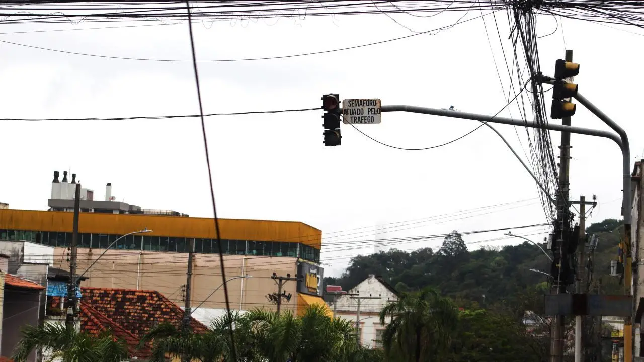 Licitação dos semáforos em Guaíba avança para nova etapa; entenda os próximos passos