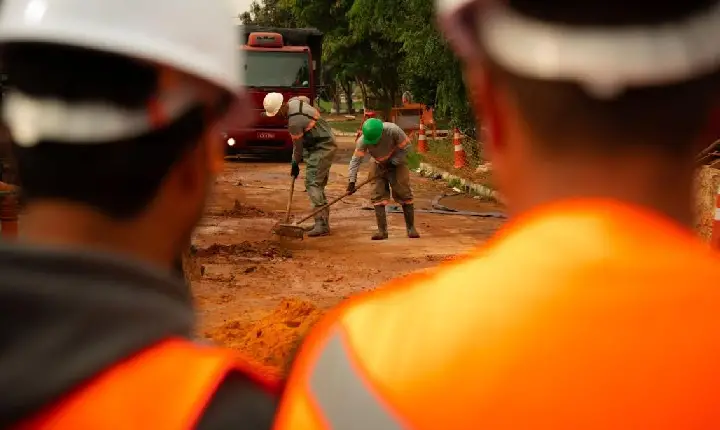 Obras da Corsan podem causar oscilação na pressão da água em Guaíba nesta quarta-feira