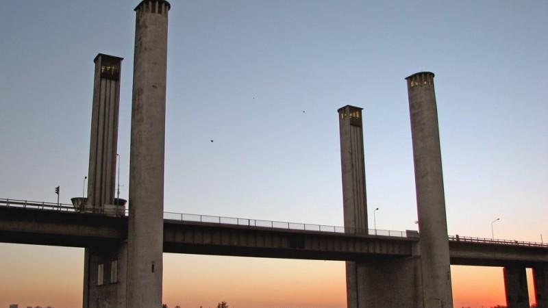 Acidente deixa içamentos da Ponte do Guaíba, em Porto Alegre, suspensos por pelo menos 10 dias