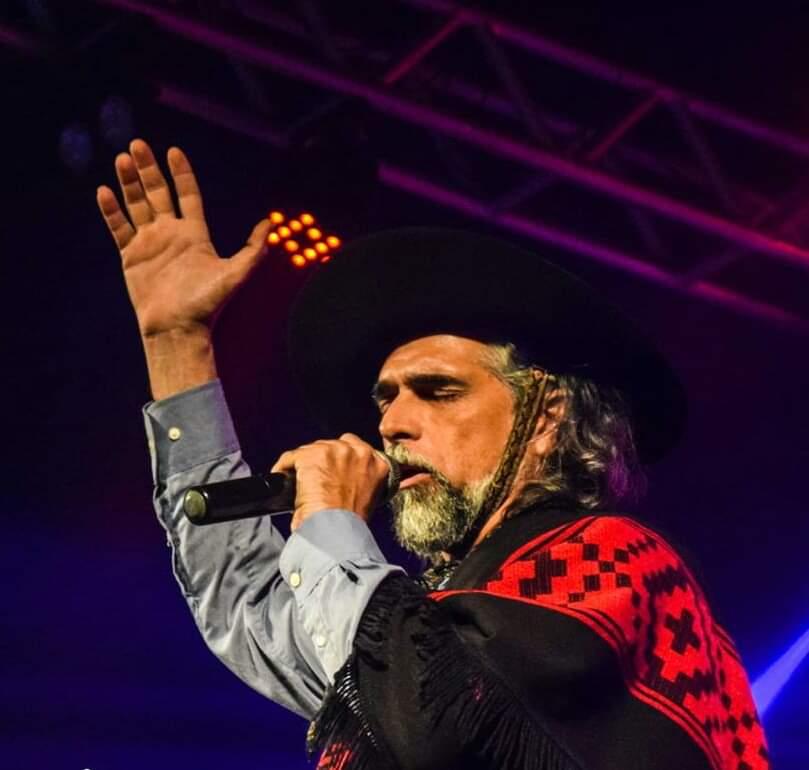Live solidária: artistas de Guaíba se reúnem para cantar clássicos de festivais