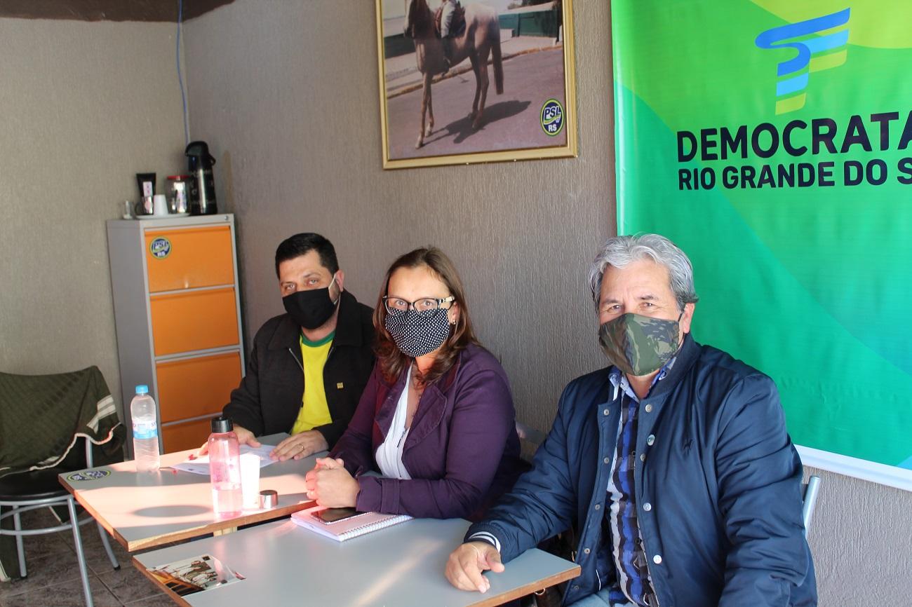 Ex-vereador Caio Larrea será candidato a vice-prefeito na chapa de Claudinha Jardim