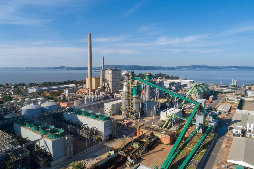 Fábrica CMPC anuncia parada geral a partir da segunda quinzena de julho