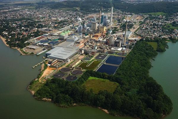 CMPC oferece oportunidades de emprego e estágio