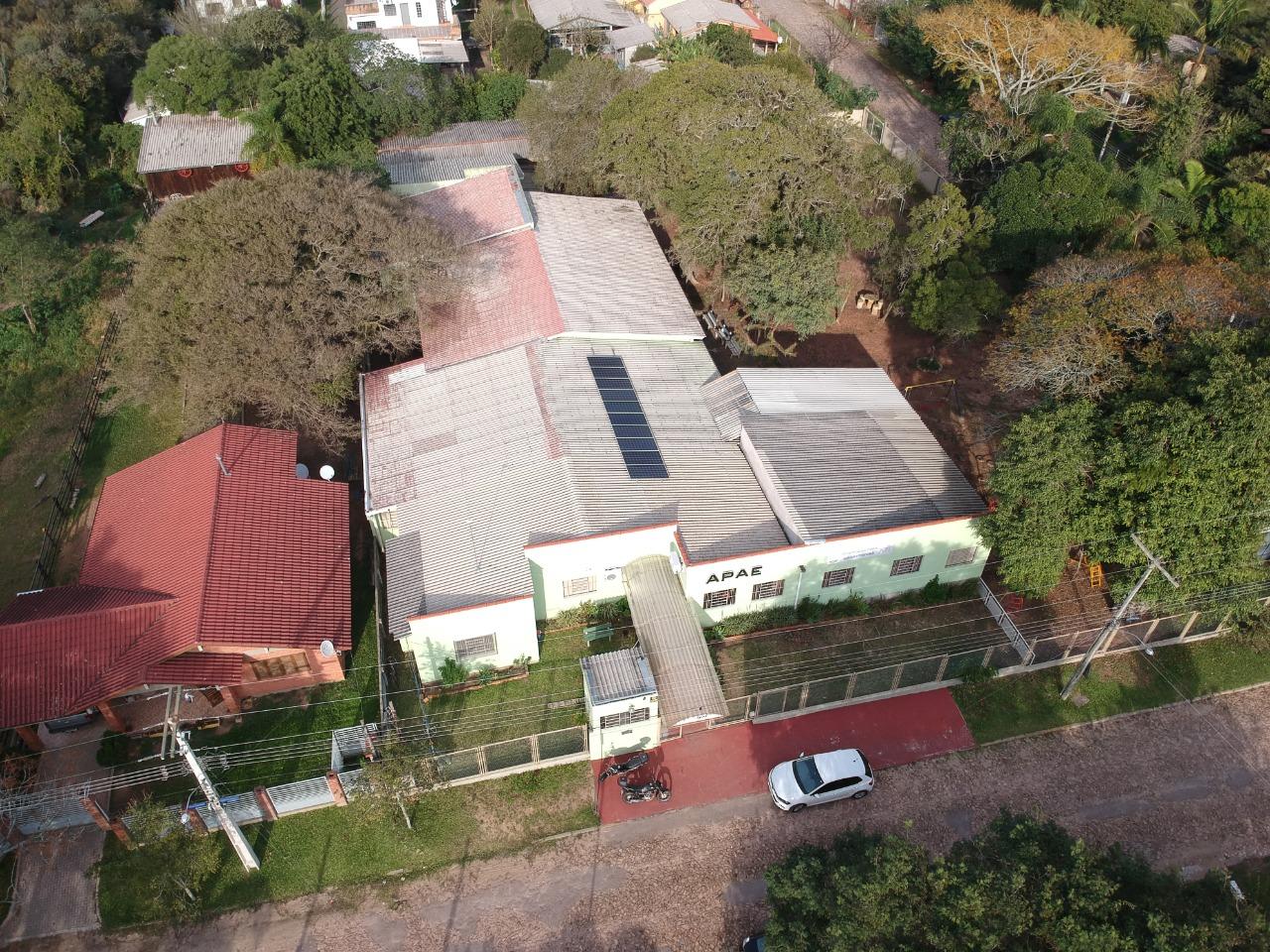Empresa investe na expansão do sistema solar da APAE Guaíba