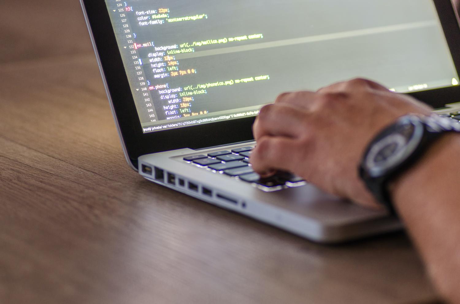 Tchê Delivery anuncia vagas para programador e suporte