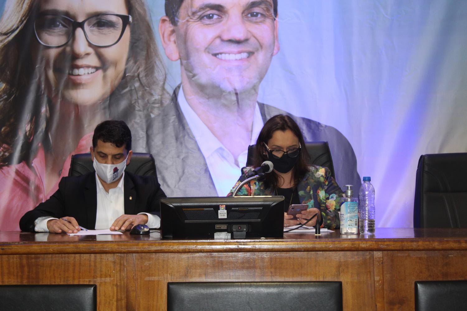 Convenções formalizam Marcelo Maranata como candidato a prefeito e Claudinha Jardim a vice