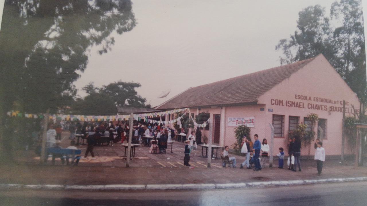 Escola Ismael Chaves Barcellos comemora 60 anos pelas redes sociais