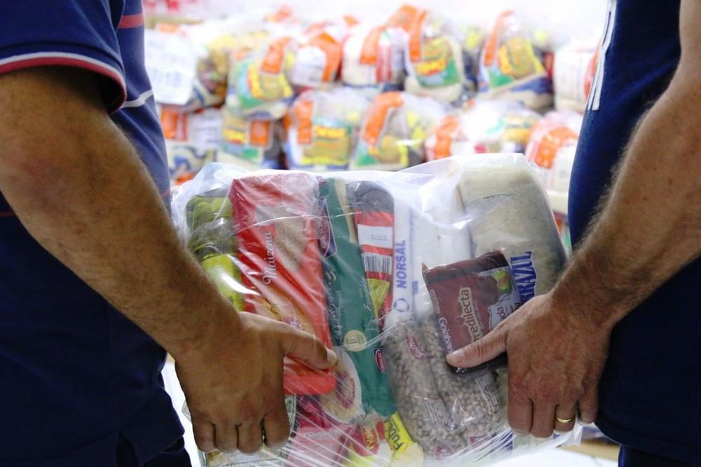 Guaíba destina alimentos da merenda escolar para estudantes da rede municipal