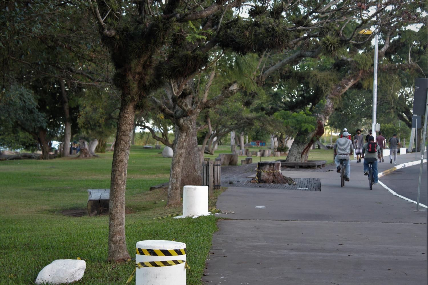 Guaíba libera circulação de pessoas em parques e praças