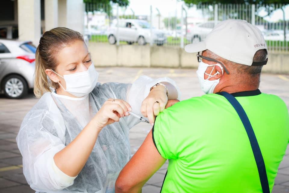 Guaíba recebe, nesta sexta-feira, a maior remessa de vacinas contra covid-19