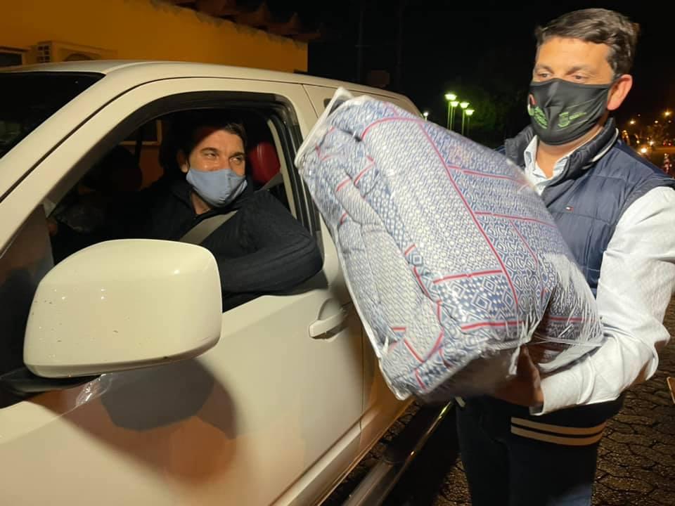 Prefeito Marcelo Maranata comemora aniversário em drive-thru solidário