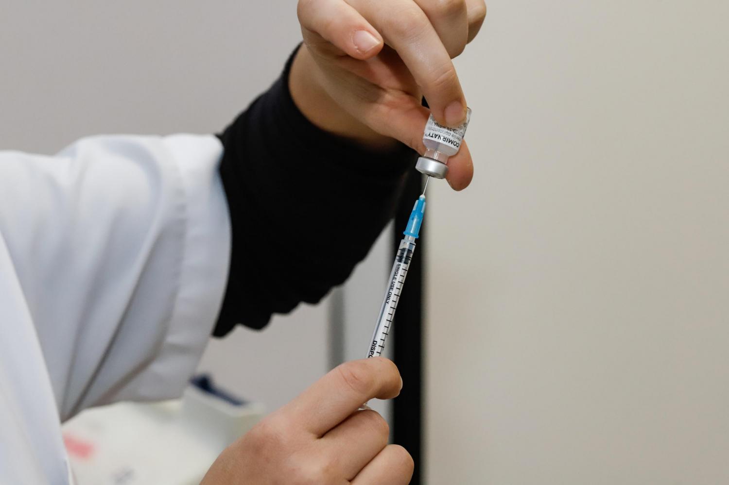 Guaíba chama gestantes e puérperas para vacina contra covid-19