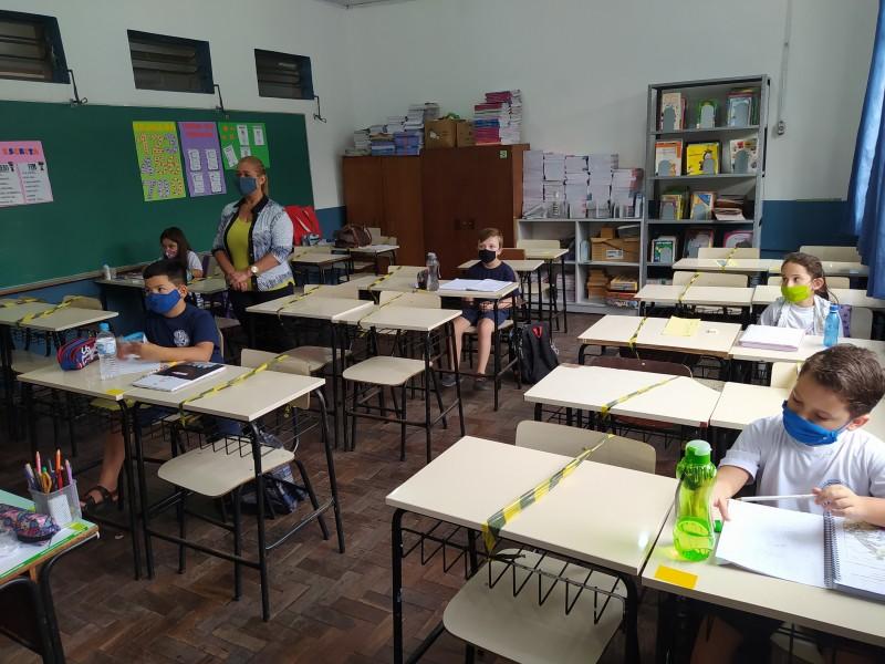 Ministério Público recomenda volta das aulas presenciais em Guaíba