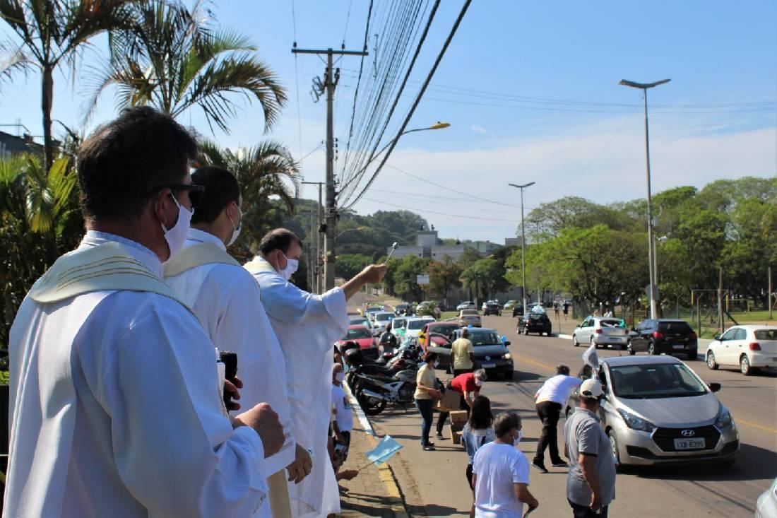 Procissão da Romaria das Capelinhas será em carreata pelo segundo ano consecutivo
