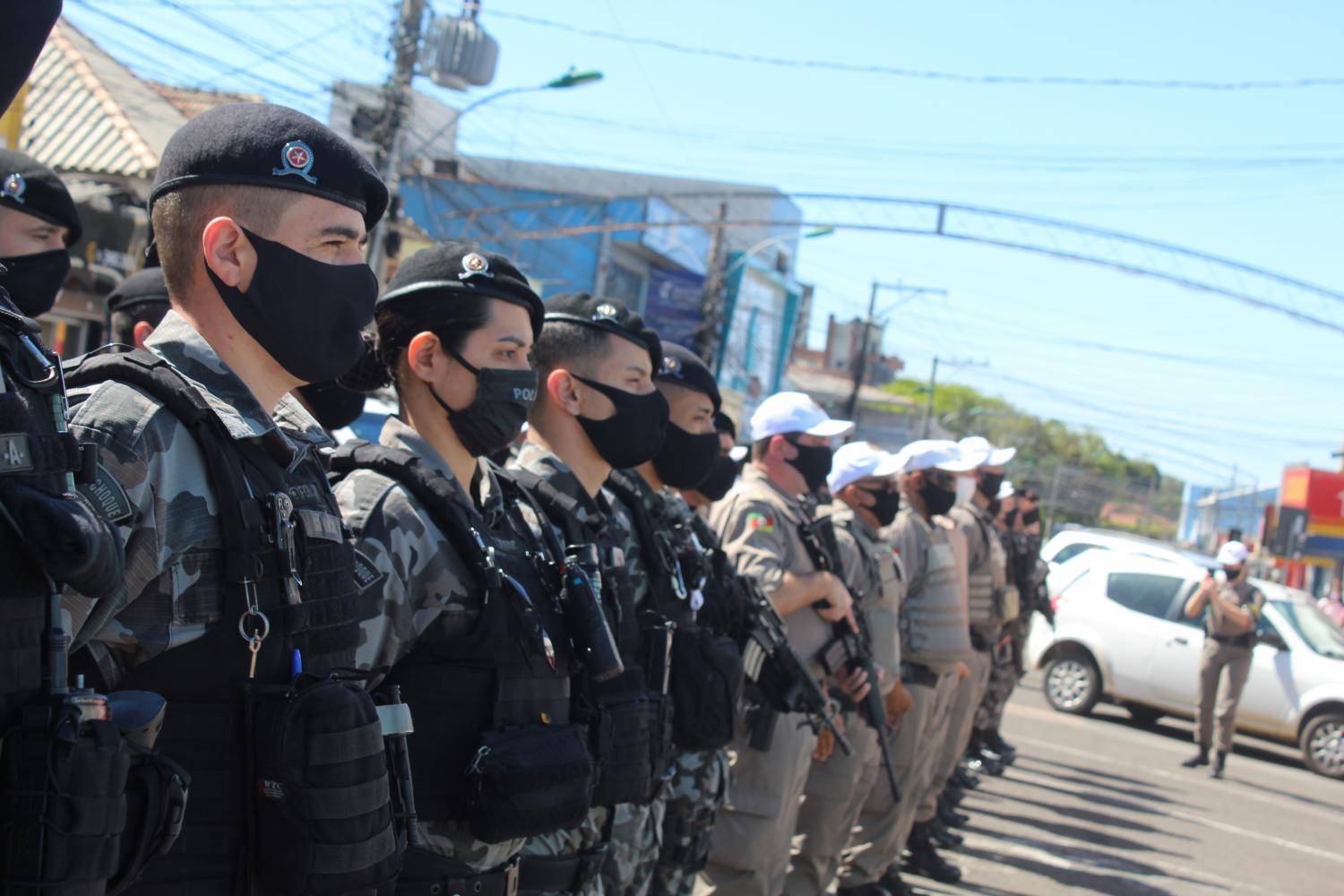 Brigada Militar realiza operação especial com mais de 50 policiais em Guaíba