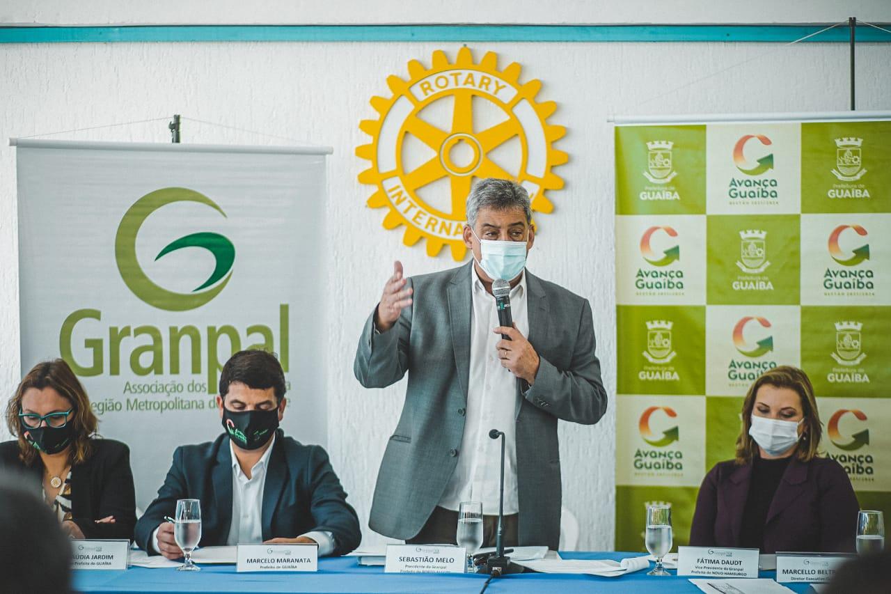 Prefeitos da Região Metropolitana debatem saneamento e transporte coletivo, em Guaíba