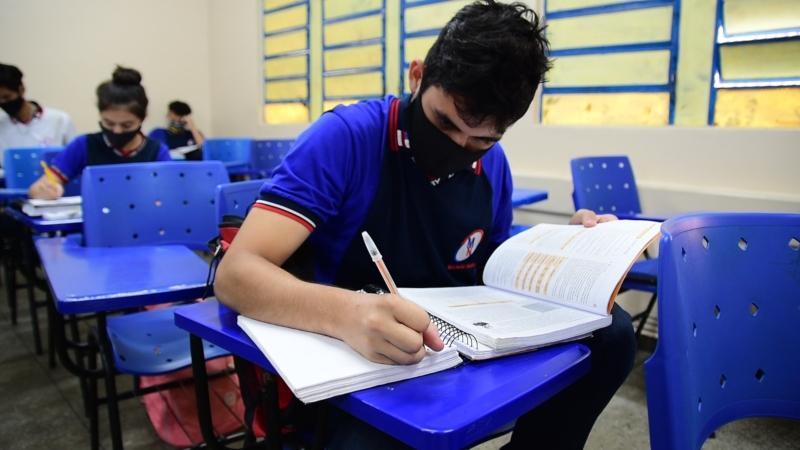 Escolas de Guaíba passam por avaliação de leitura, matemática e ciências