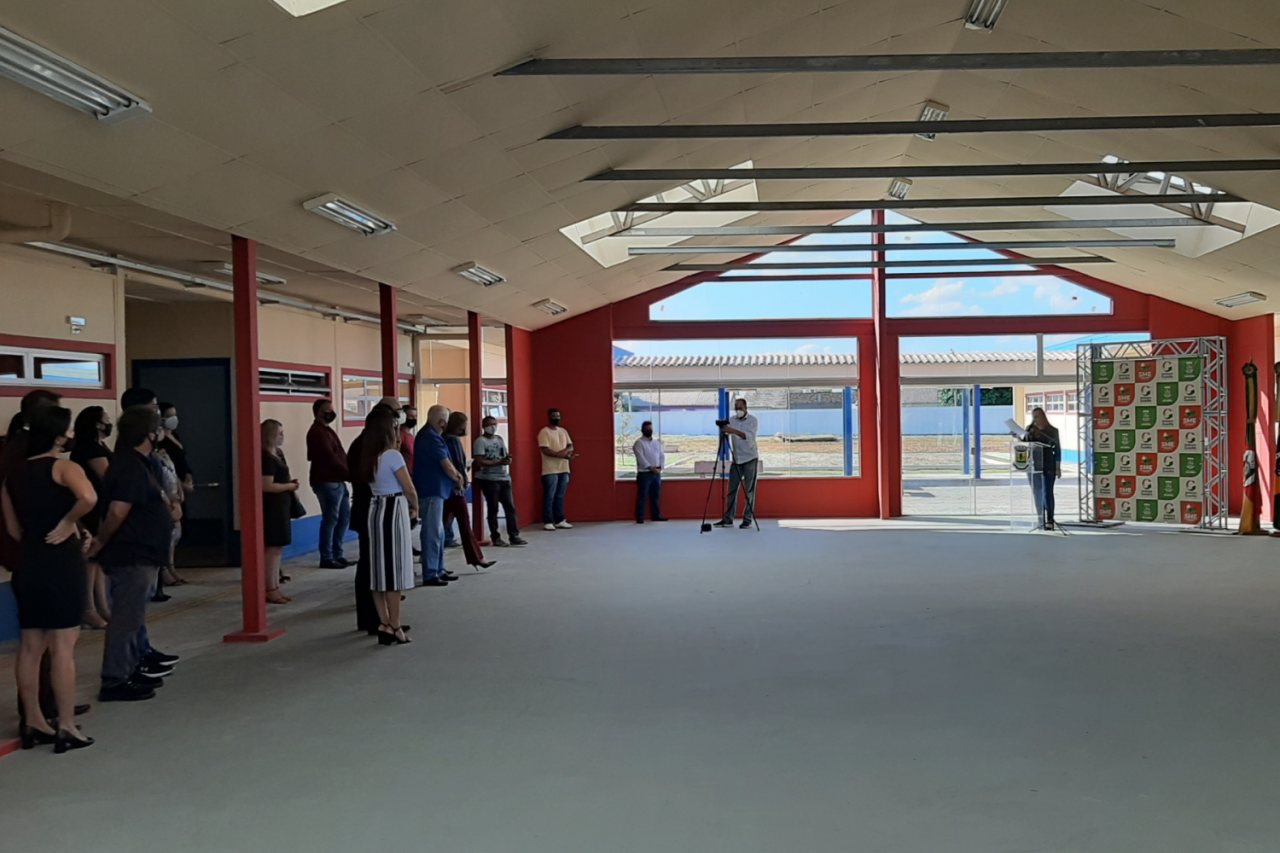Inauguração de creche, polêmica no hospital, a orla na zona sul e o que mais foi notícia em abril