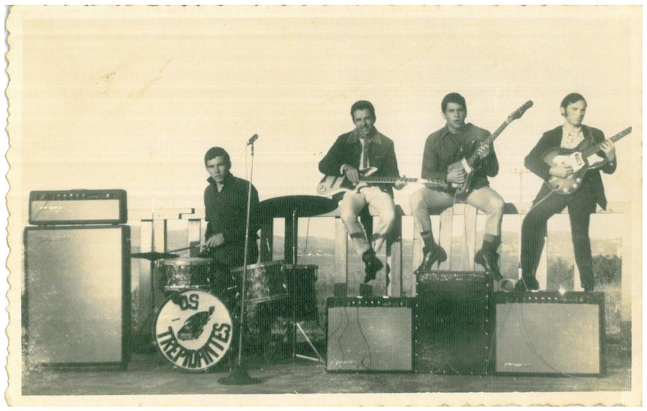 Primeira foto da banda Os Trepidantes, em 1967