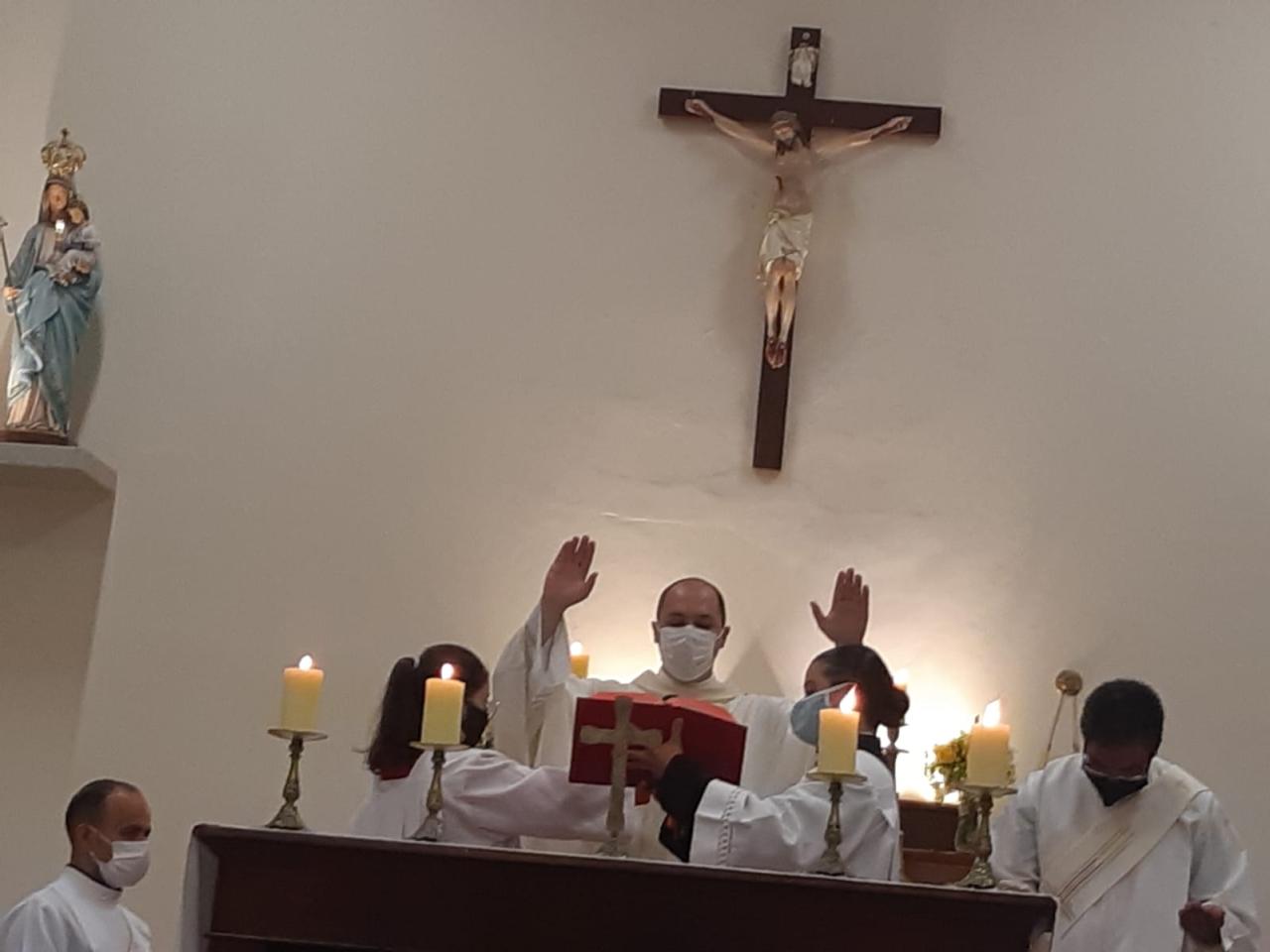 Missa celebra os 50 anos da paróquia Nossa Senhora da Paz, na Alegria