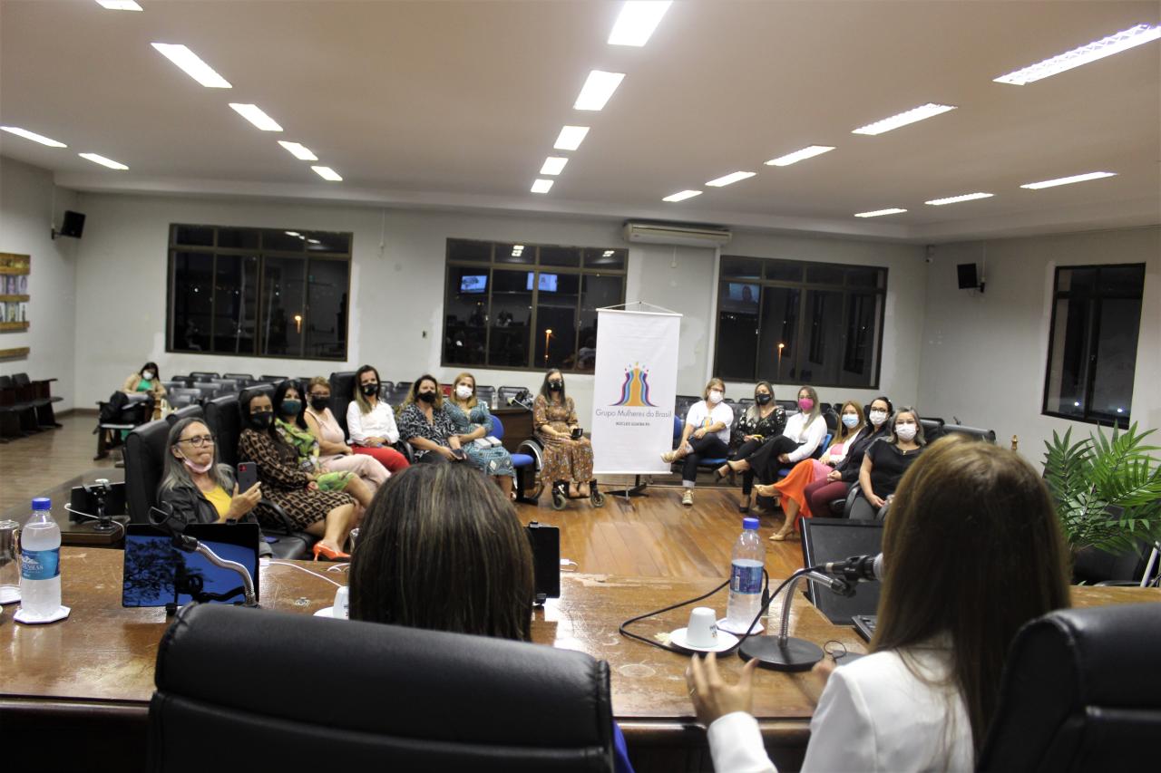 Encontro do grupo Mulheres do Brasil aborda a representatividade feminina na política