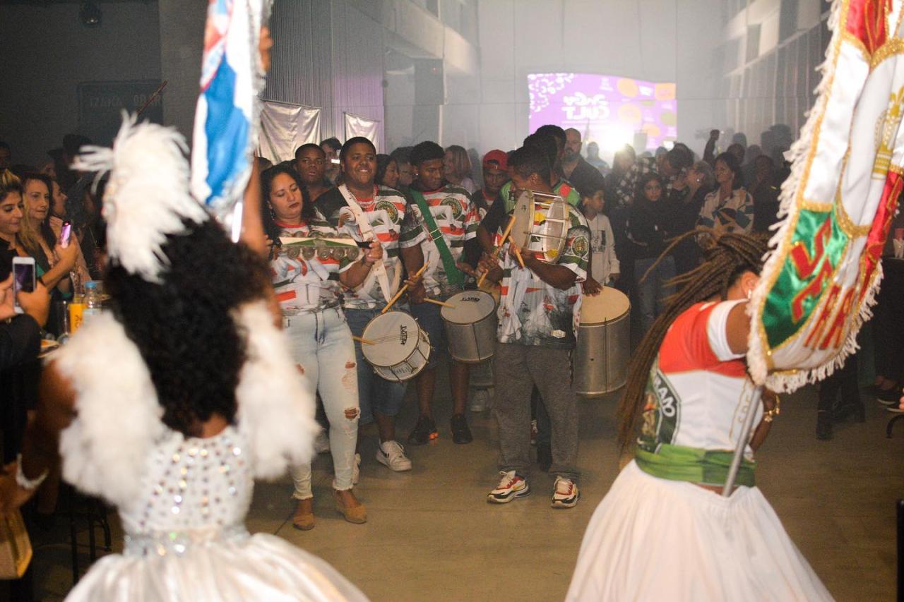 Evento marca lançamento do cartão de fidelidade do artista guaibense