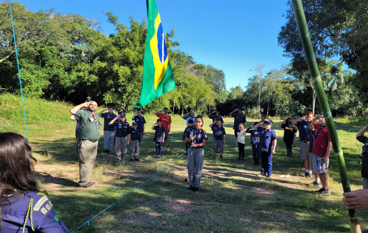No dia do Escoteiro, grupo Ana Terra retoma atividades presenciais no parque Coelhão