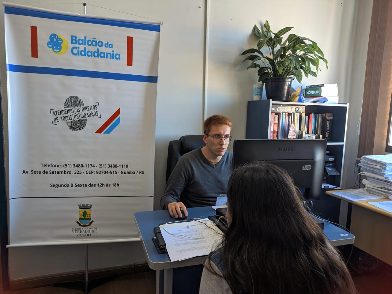 Balcão da Cidadania, da Câmara, oferece obtenção de documentos e impressão de currículos profissionais