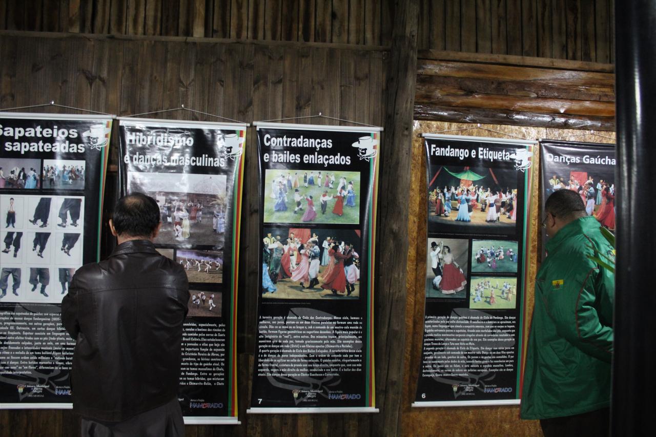 Exposição no DTG Caiboaté conta a história da tradição gaúcha