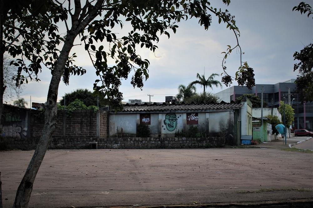 Demanda antiga da comunidade, Prefeitura inicia obras da quadra de esportes da Alvorada