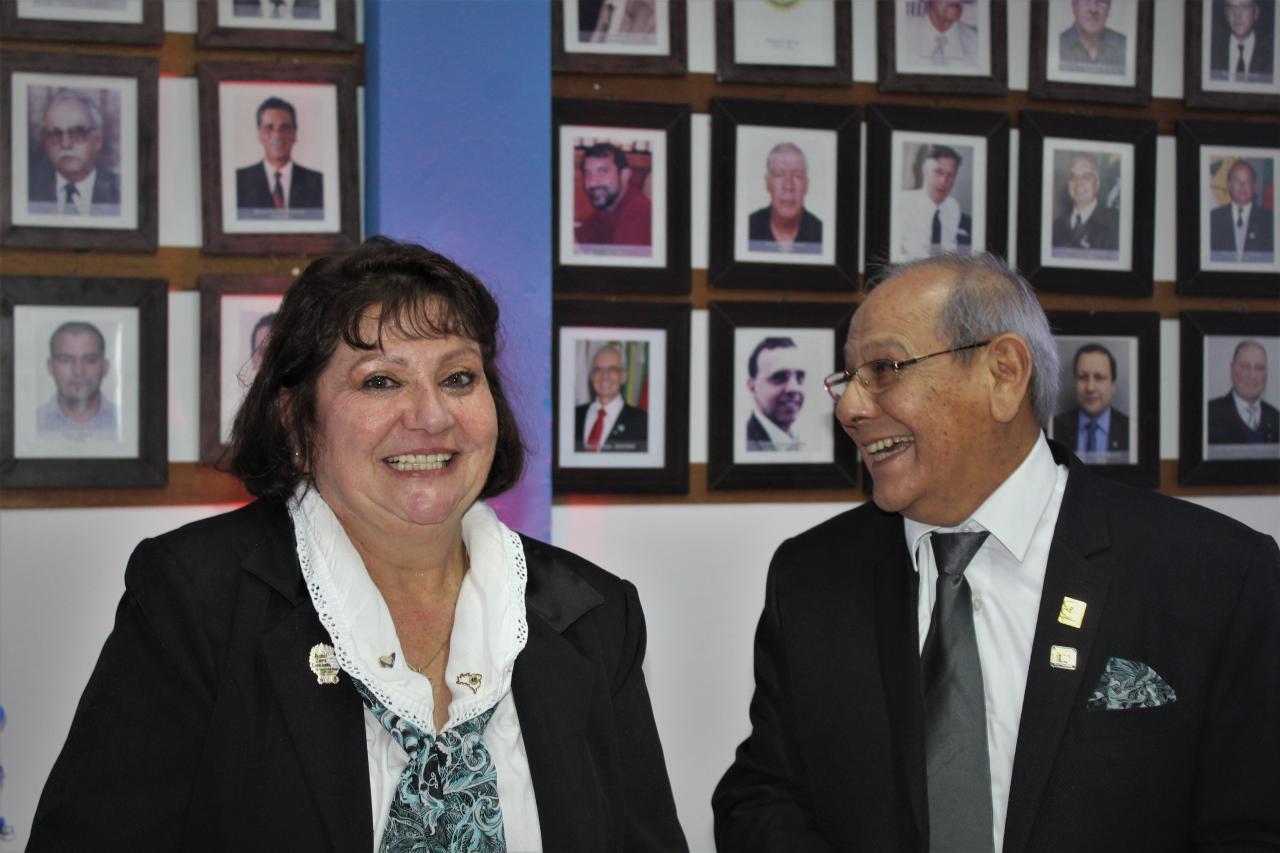 Jucelma Nunes toma posse como nova presidente do Lions Clube de Guaíba