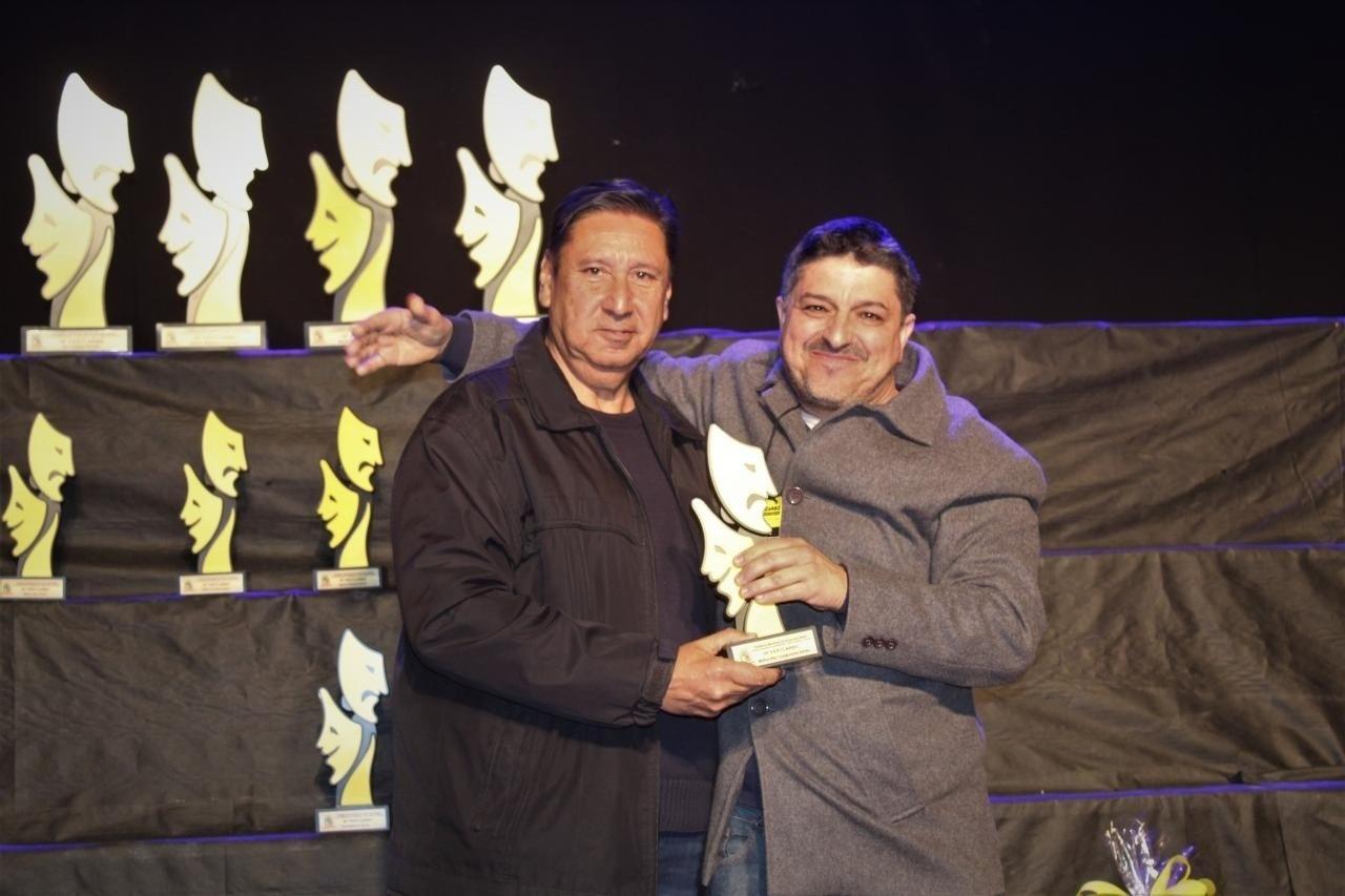 Altair Martins recebeu trof&eacute;us como melhor texto original e ator coadjuvante