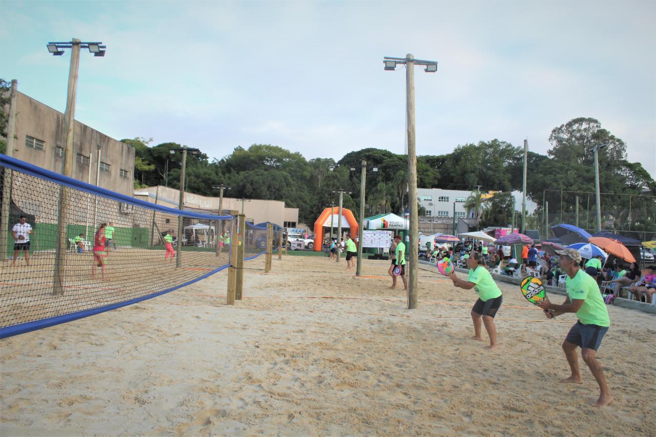 Sábado tem exposição de orquídeas, beach tenis no Itapuí e festa campeira no CTG Gomes Jardim
