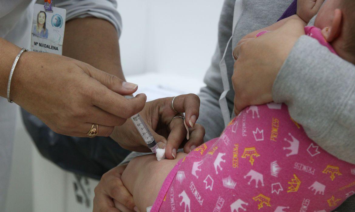 Covid-19: Guaíba inicia vacinação de bebês sem comorbidades na quarta-feira