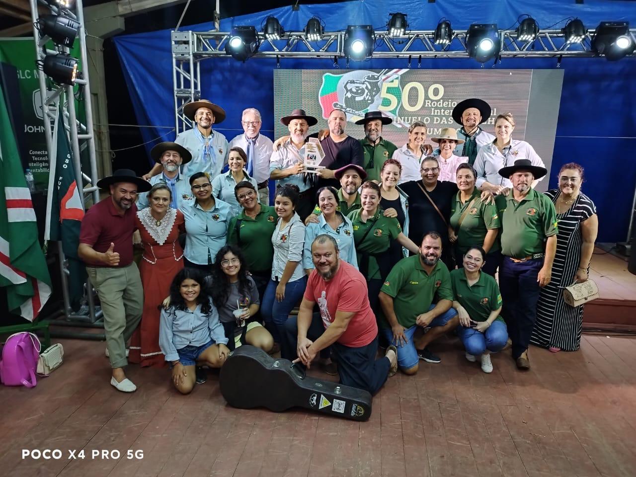 Invernada veterana do CTG Gomes Jardim conquista primeiro lugar no rodeio de Espumoso