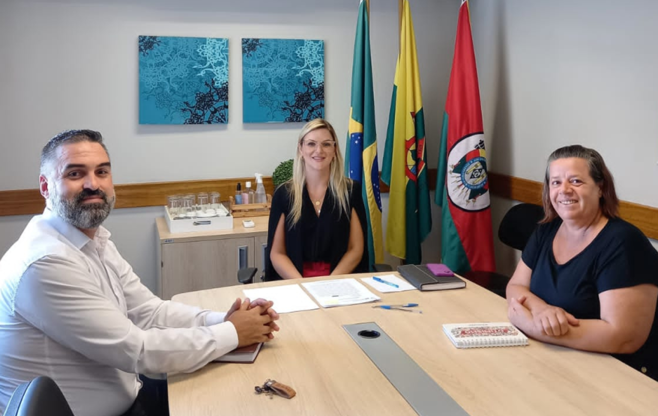 Ministério Público e Conselho das Pessoas com Deficiência discutem acessibilidade em prédios públicos