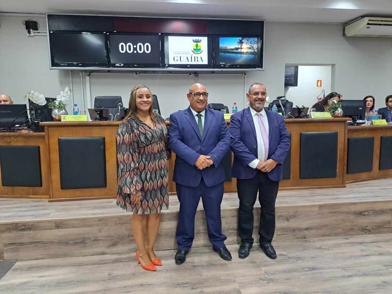 Nova mesa diretora da Câmara de Vereadores toma posse