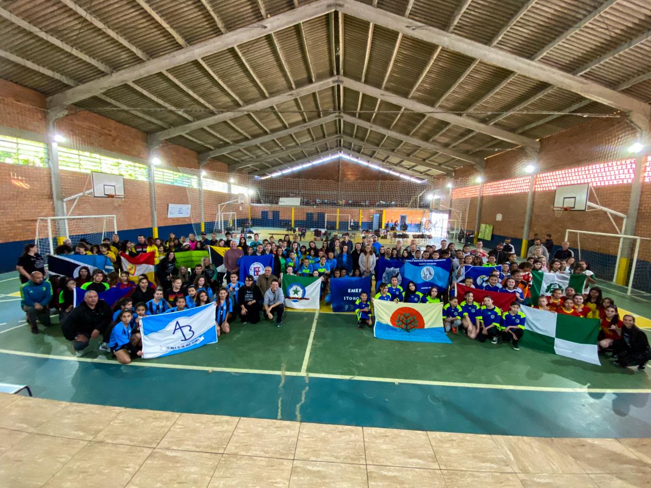 2 mil alunos da rede municipal participam da 32ª edição dos Jogos Estudantis de Guaíba