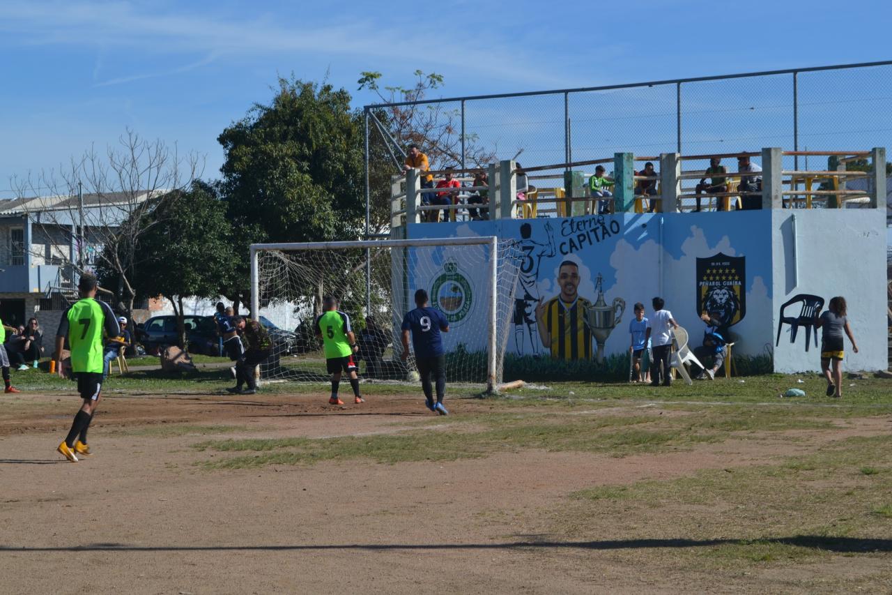 Homenagem ao atleta Ricardo Gonchoroski, o ET, marca final do torneio da Praça da Luz