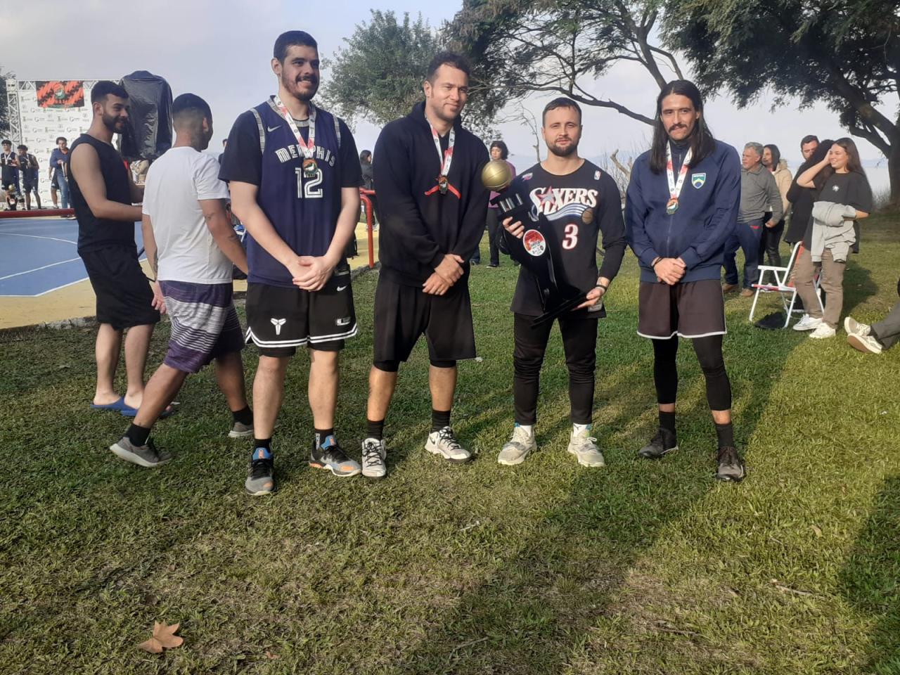 A equipe MDA foi a campeão do torneio 