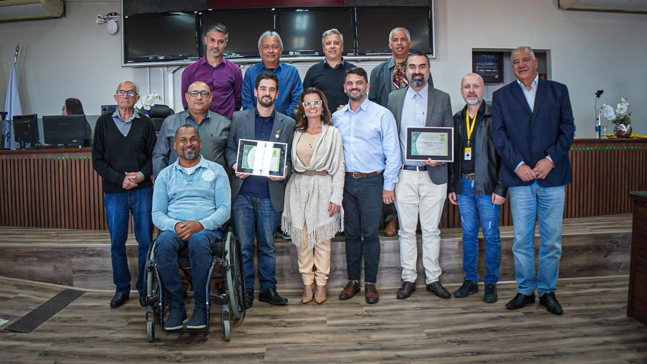 Repórter Guaibense e Ulbrati recebem homenagem na Câmara de Vereadores