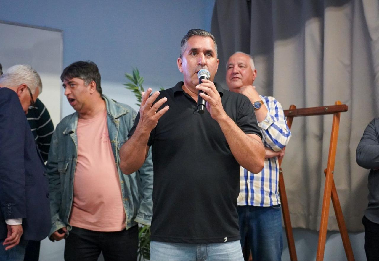 Elvis Carvalho, do 