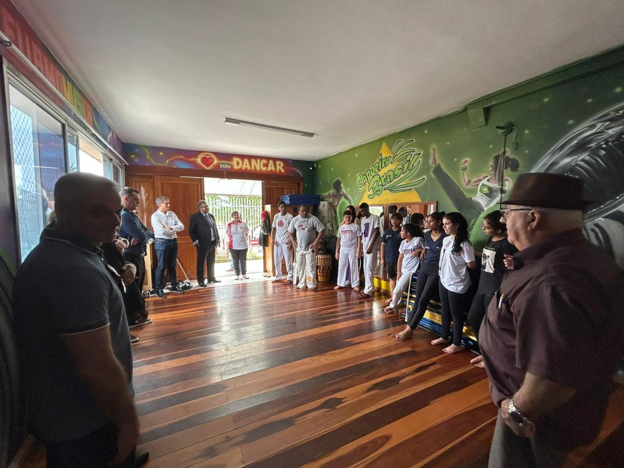 Governador do Rotary, José Bornéo, faz visita e conhece projetos sociais em Guaíba